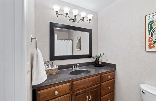 5093 Smith Rd Int-20