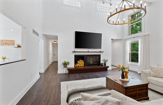 5093 Smith Rd Int-5
