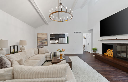 5093 Smith Rd Int-6