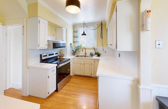 615-Borgess-Ave-Kitchen 1