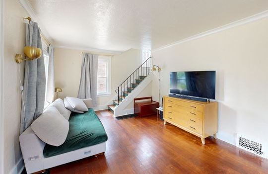 615-Borgess-Ave-Living-Room
