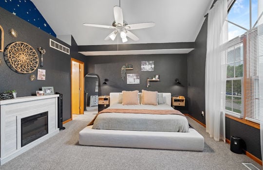 1168 Brandywine St Int-28