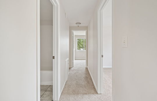 19-web-or-mls-625 John Rolfe Dr Int-11