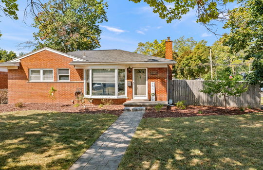 2-web-or-mls-2320 Sherwood St Ext-2