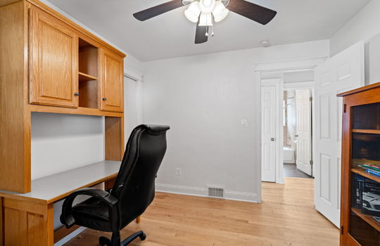 21-web-or-mls-2320 Sherwood St Int-9