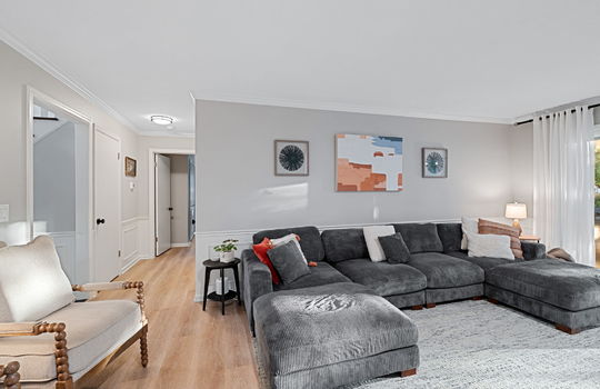 25-web-or-mls-4843 Skelly Rd Int-16