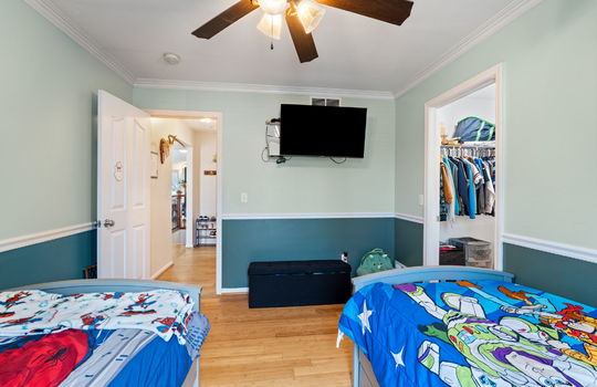 32-web-or-mls-9116 Susan Cir Int-25