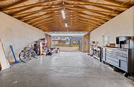 39-web-or-mls-2320 Sherwood St Int-27