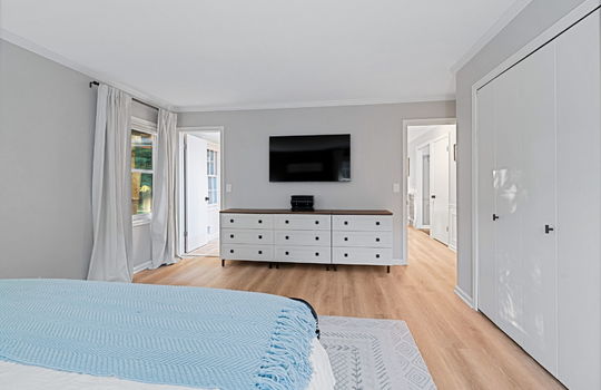 41-web-or-mls-4843 Skelly Rd Int-32