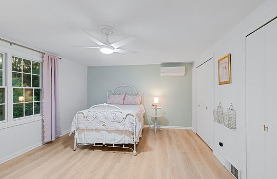 46-web-or-mls-4843 Skelly Rd Int-37