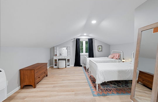 51-web-or-mls-4843 Skelly Rd Int-42