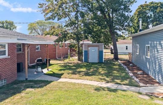 7-web-or-mls-2320 Sherwood St Ext-7