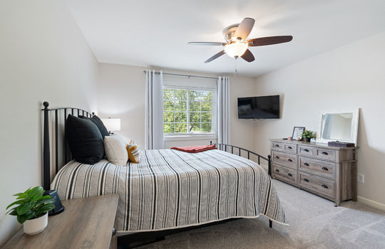 8360 Doulton Ct Int-35