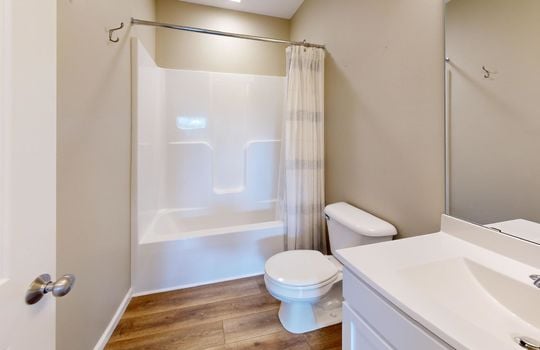 8757-Howe-Ln-Bathroom 1