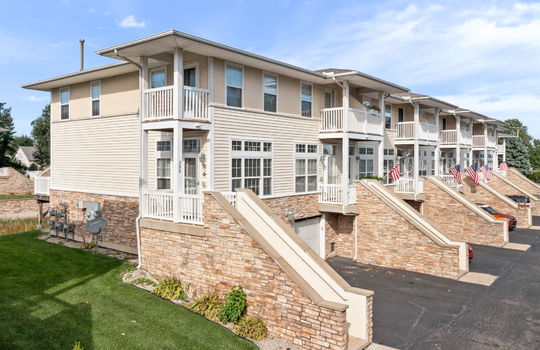 1-web-or-mls-200 Beachwalk Trail Ext-1