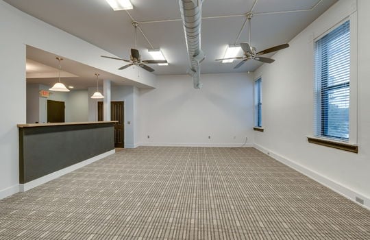 12-web-or-mls-44 S St Clair St Unit 1 Int-10