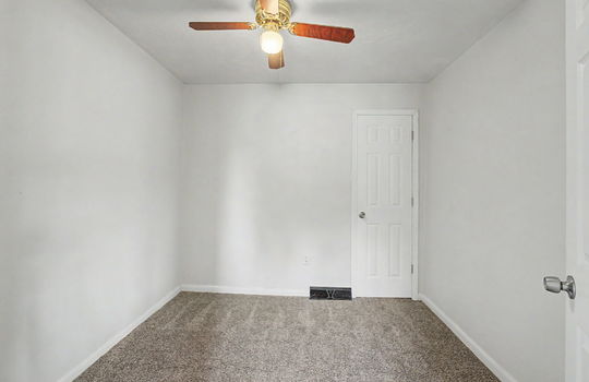 14-web-or-mls-9901 Secor Rd Int-4