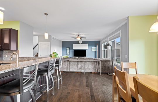 16-web-or-mls-5584 Red Hawk Ln Int-10