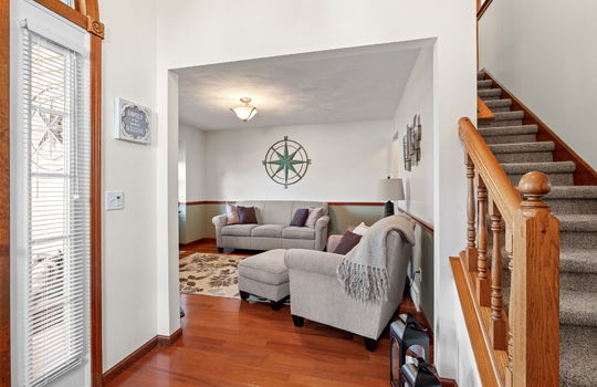 16-web-or-mls-7273 Silo Meadows Dr Int-3 (2)