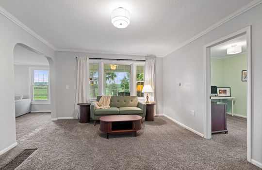 18-web-or-mls-6308 Yankee Rd Int-6
