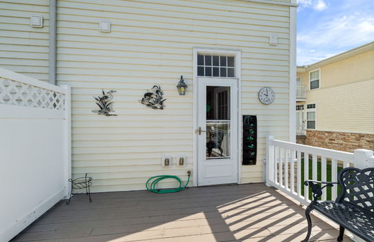 19-web-or-mls-200 Beachwalk Trail Int-12