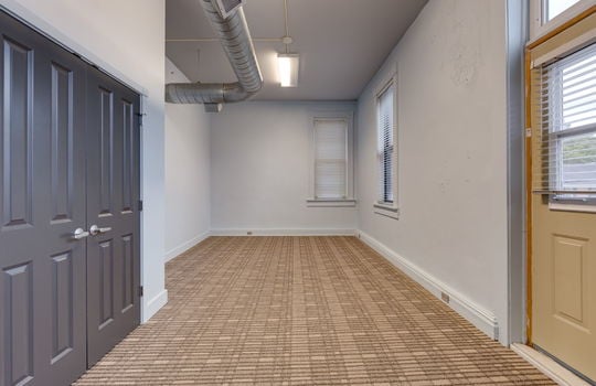 22-web-or-mls-44 S St Clair St Unit 1 Int-19