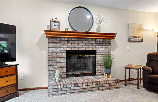 22-web-or-mls-7273 Silo Meadows Dr Int-9