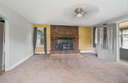 25-web-or-mls-9111 Telegraph Rd Int-5