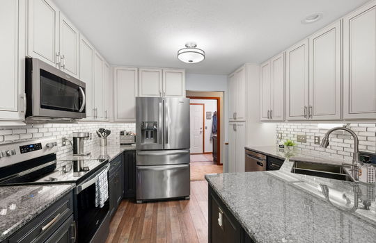 26-web-or-mls-7273 Silo Meadows Dr Int-13