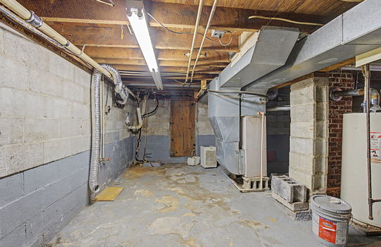26-web-or-mls-9901 Secor Rd Int-16