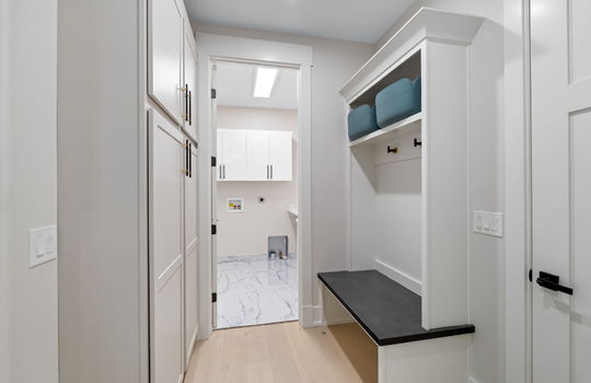 27-web-or-mls-1266 Brookwoode Rd Int-21