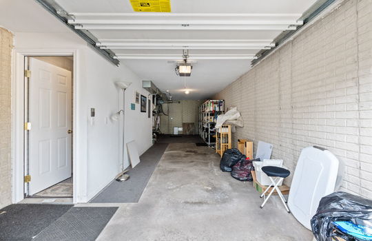 28-web-or-mls-200 Beachwalk Trail Int-21