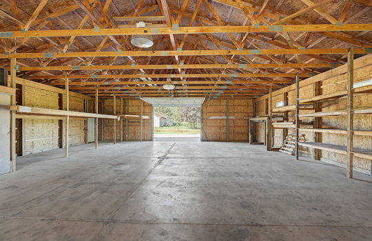 28-web-or-mls-9901 Secor Rd Int-18