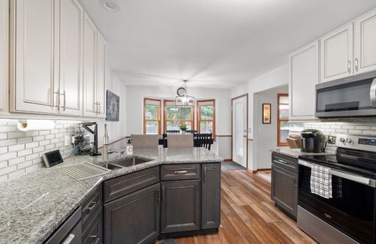 29-web-or-mls-7273 Silo Meadows Dr Int-16