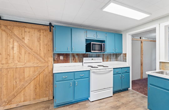 31-web-or-mls-9111 Telegraph Rd Int-11