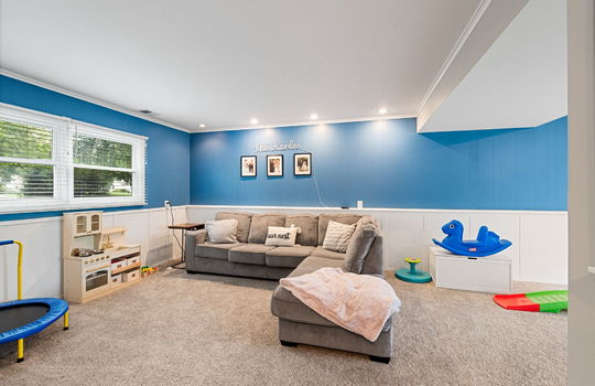 32-web-or-mls-2160 Eastedge Dr Int-24