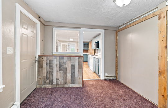 33-web-or-mls-9111 Telegraph Rd Int-13