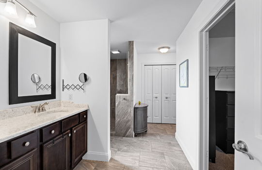 35-web-or-mls-5584 Red Hawk Ln Int-29