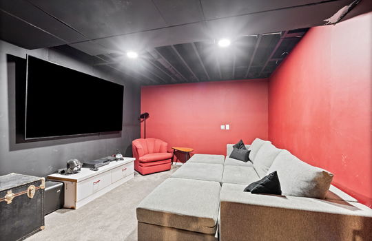 56-web-or-mls-5584 Red Hawk Ln Int-50