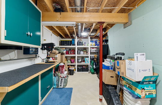 56-web-or-mls-7273 Silo Meadows Dr Int-43