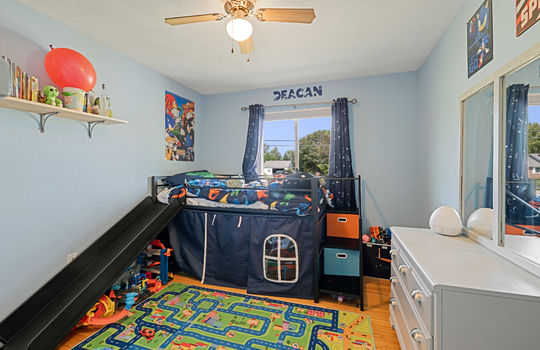 5736 Starr Ave Int-9
