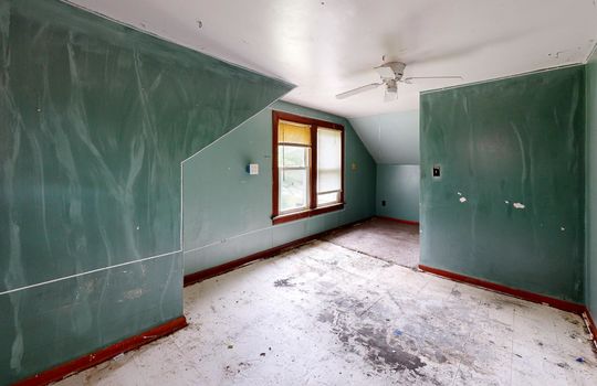 9457-Perry-Rd-Bedroom 1