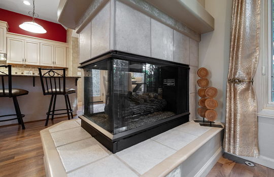16-web-or-mls-4263 Deerfield Woods Int-9