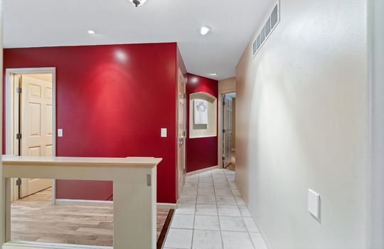 22-web-or-mls-4263 Deerfield Woods Int-15
