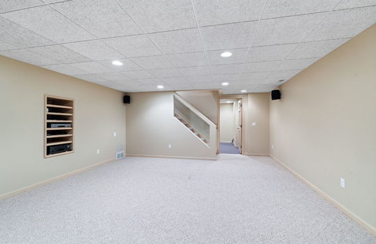 46-web-or-mls-4263 Deerfield Woods Int-39