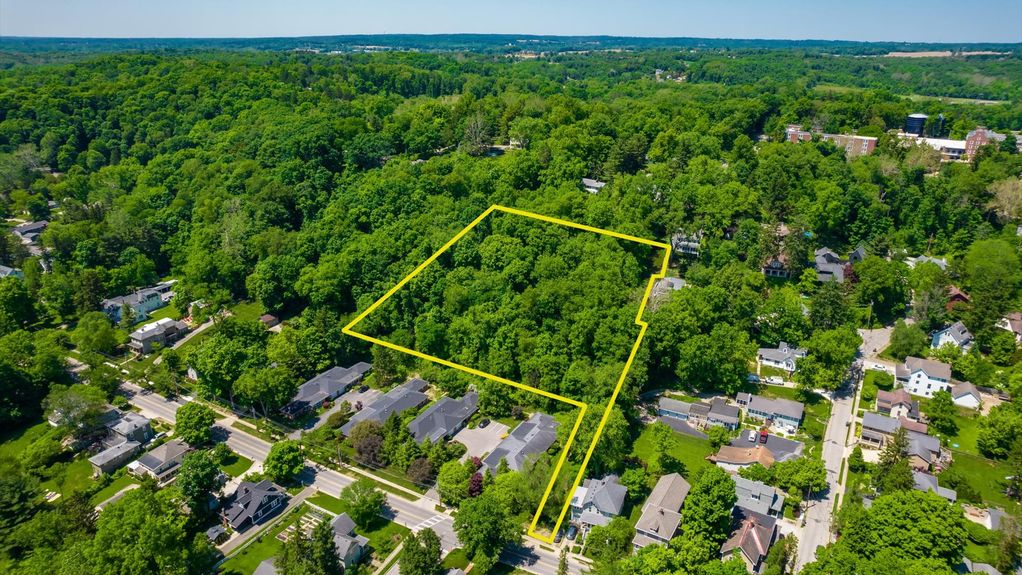 1-0 W Broadway001-Edit