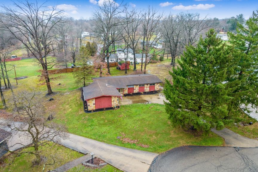 002_bcea9e_OM- 1720 Fir Ct083