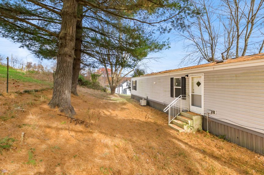 003_M- 11355 Hamby Hill Rd047