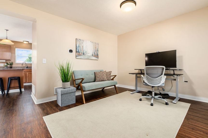 003_ Newark OH 43055 USA023