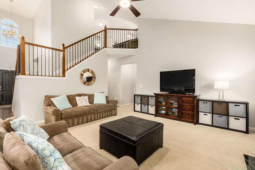 003_ Newark OH 43055 USA051